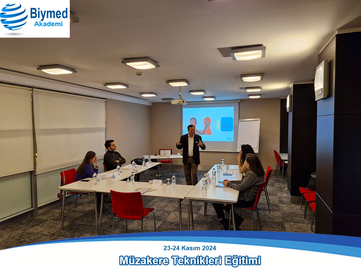 Etkili Pazarlık ve Müzakere Teknikleri Eğitimi Fotoğrafları - Kasım 2024